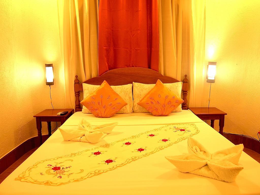 Floral Villarosa Puerto Princesa Phòng bức ảnh
