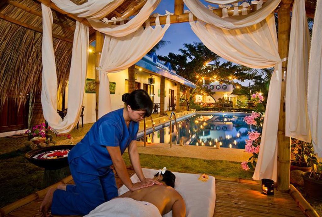 Floral Villarosa Puerto Princesa Ngoại thất bức ảnh