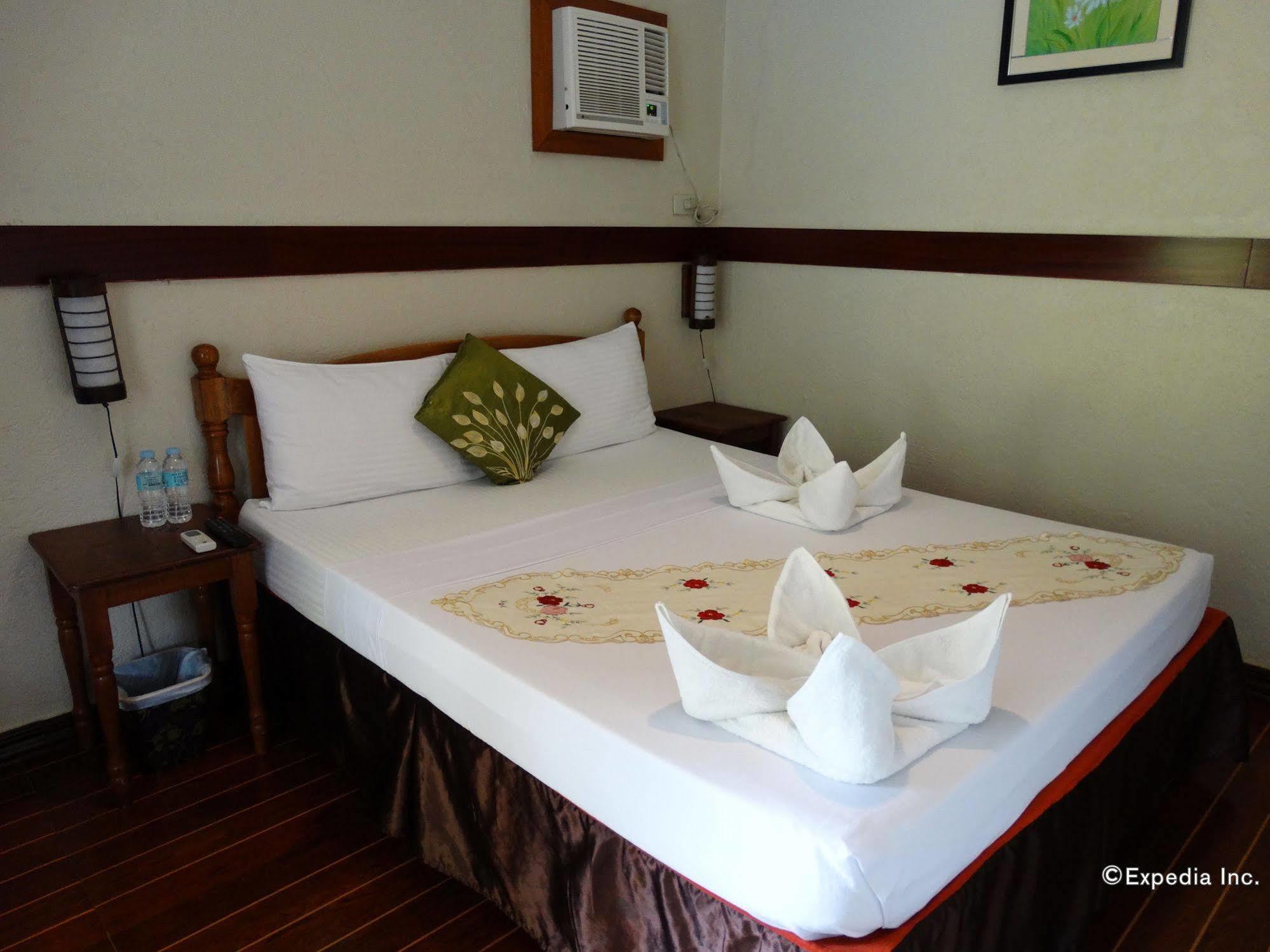 Floral Villarosa Puerto Princesa Ngoại thất bức ảnh